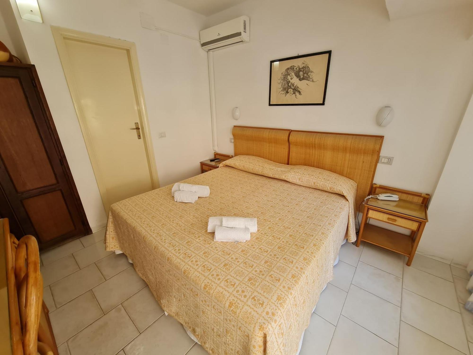 تروبيا Le Roccette Mare Beach Hotel & Restaurant المظهر الخارجي الصورة